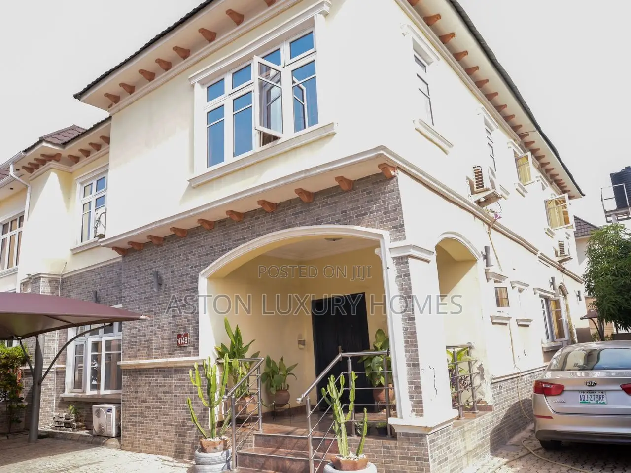 4bdrm Duplex in River Pack Estate, Sabon Lugbe for sale in Sabon Lugbe