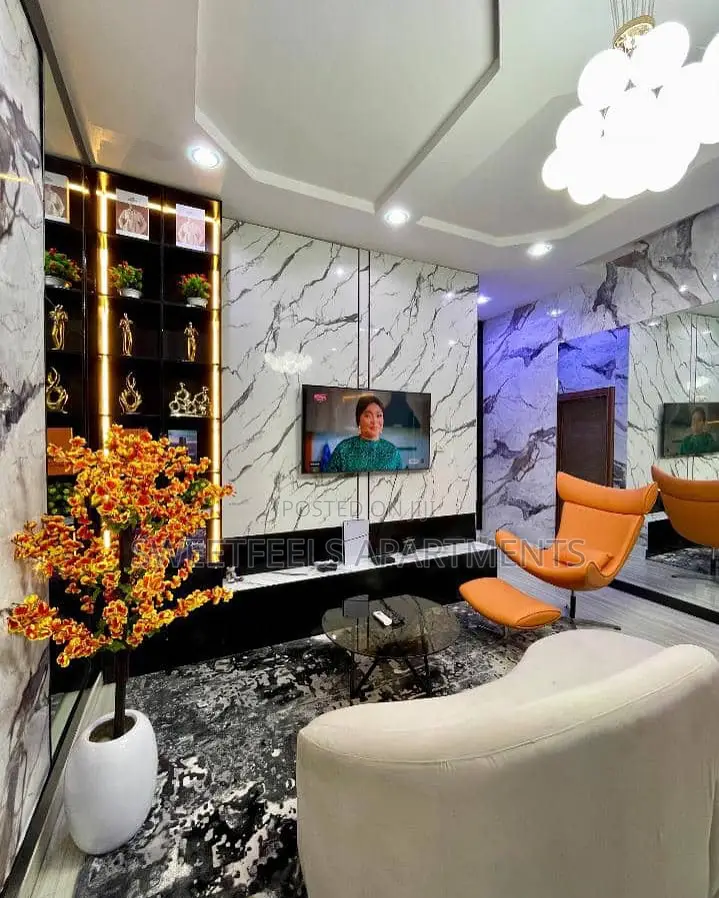Luxury 1 Bedroom Apartment With Ps5 Slim, Snooker and Table Tennis in Osapa london