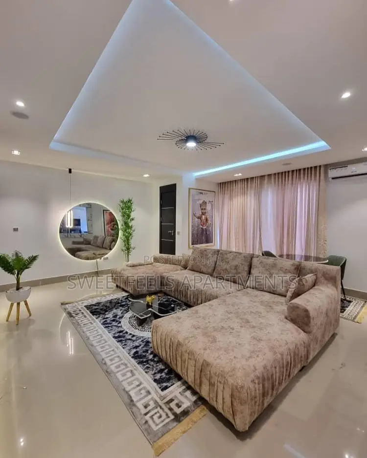 The Grandeur Spacious 1 Bedroom Apartment With Pool and Gym in Lekki Phase 1