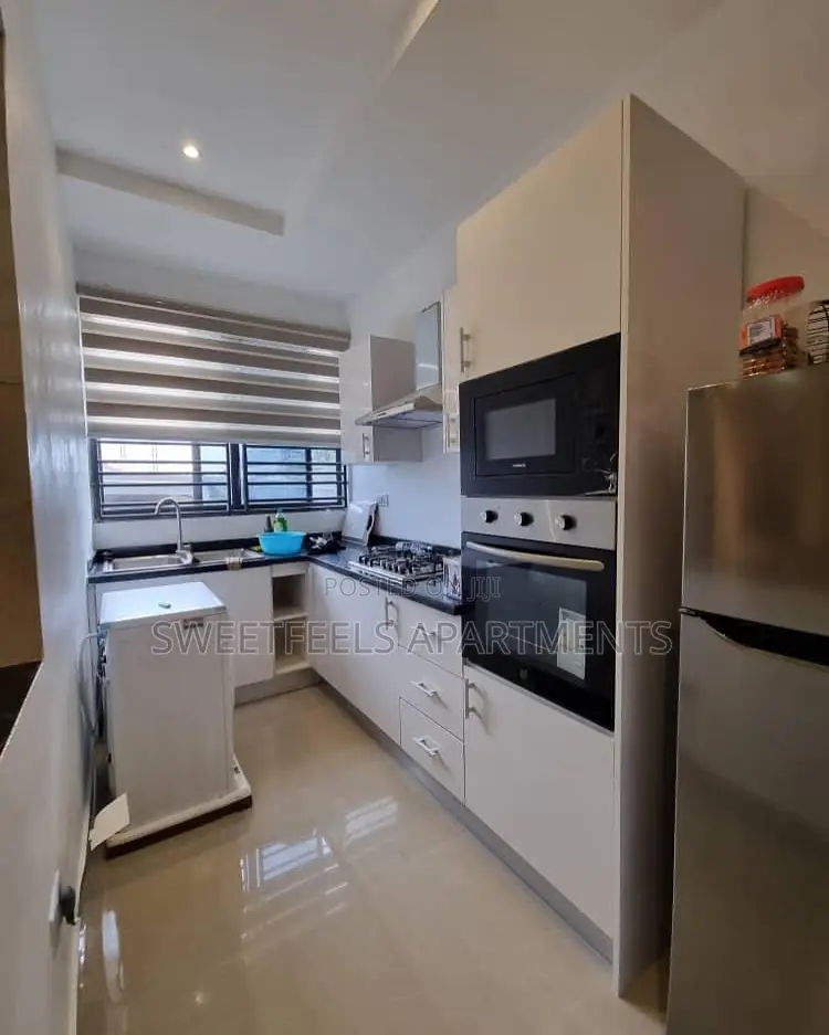 The Grandeur Spacious 1 Bedroom Apartment With Pool and Gym in Lekki Phase 1