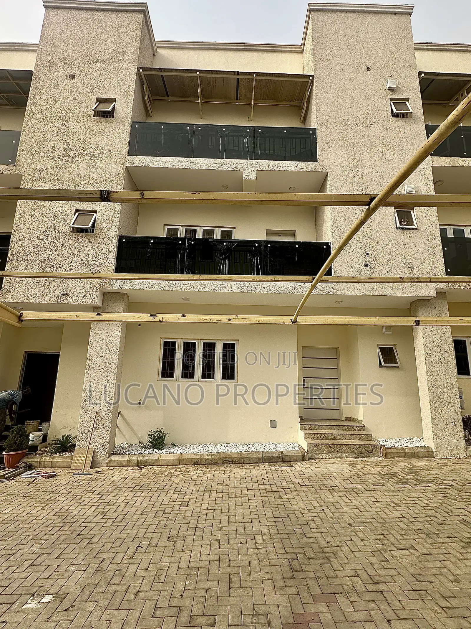 4bdrm Townhouse/Terrace in Jahi By Gilmore for sale in Jahi