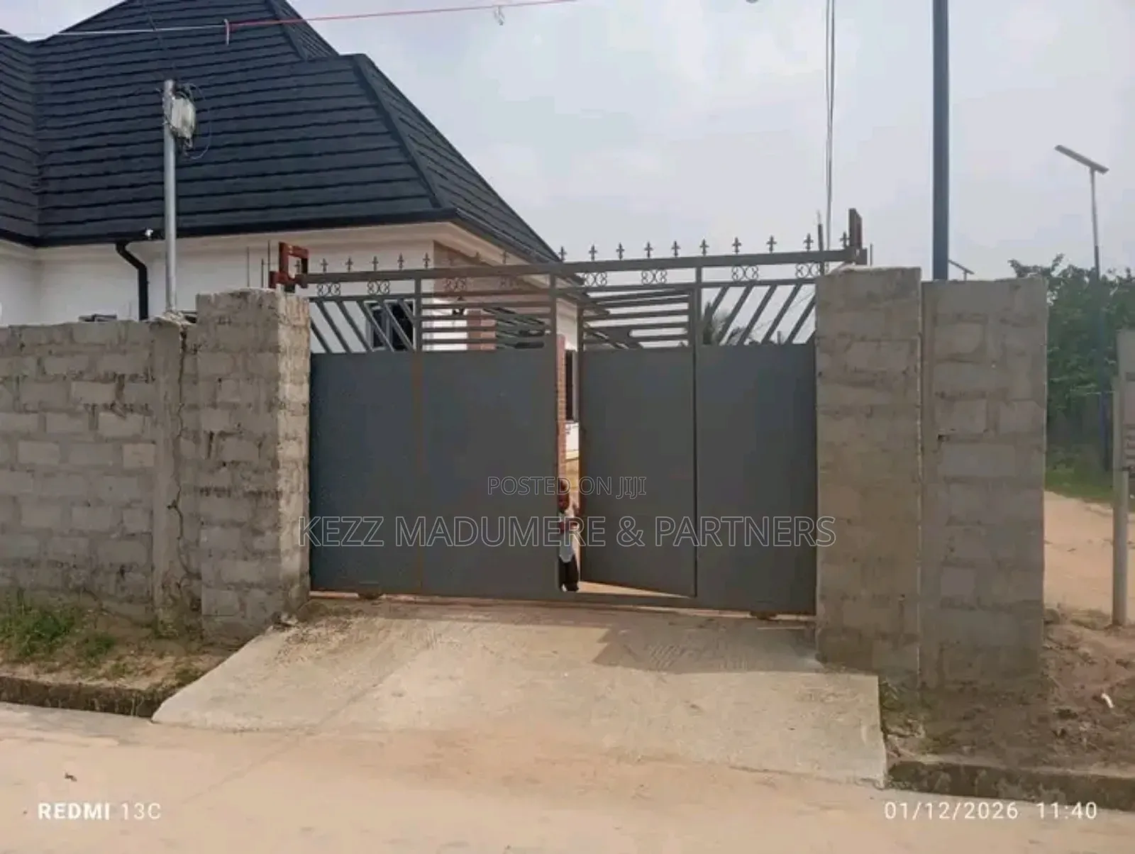 3bdrm Bungalow in Eneka , Post for sale in Port-Harcourt