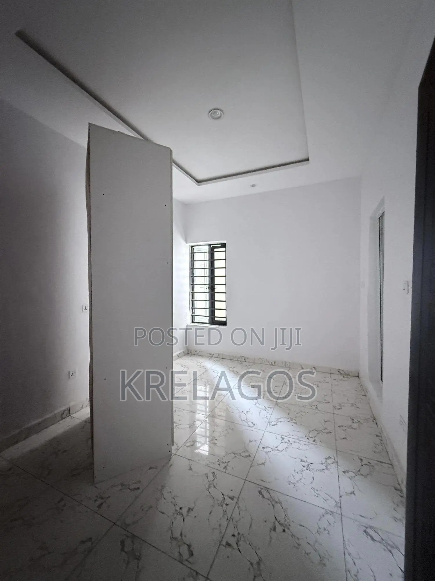 3bdrm Apartment in Ajah, Off Lekki-Epe Expressway for sale in Off Lekki-Epe Expressway
