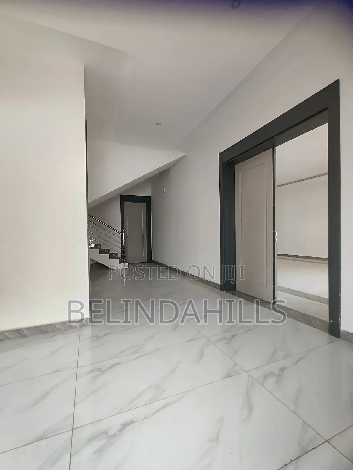 5bdrm Townhouse/Terrace in Jahi for sale in Jahi