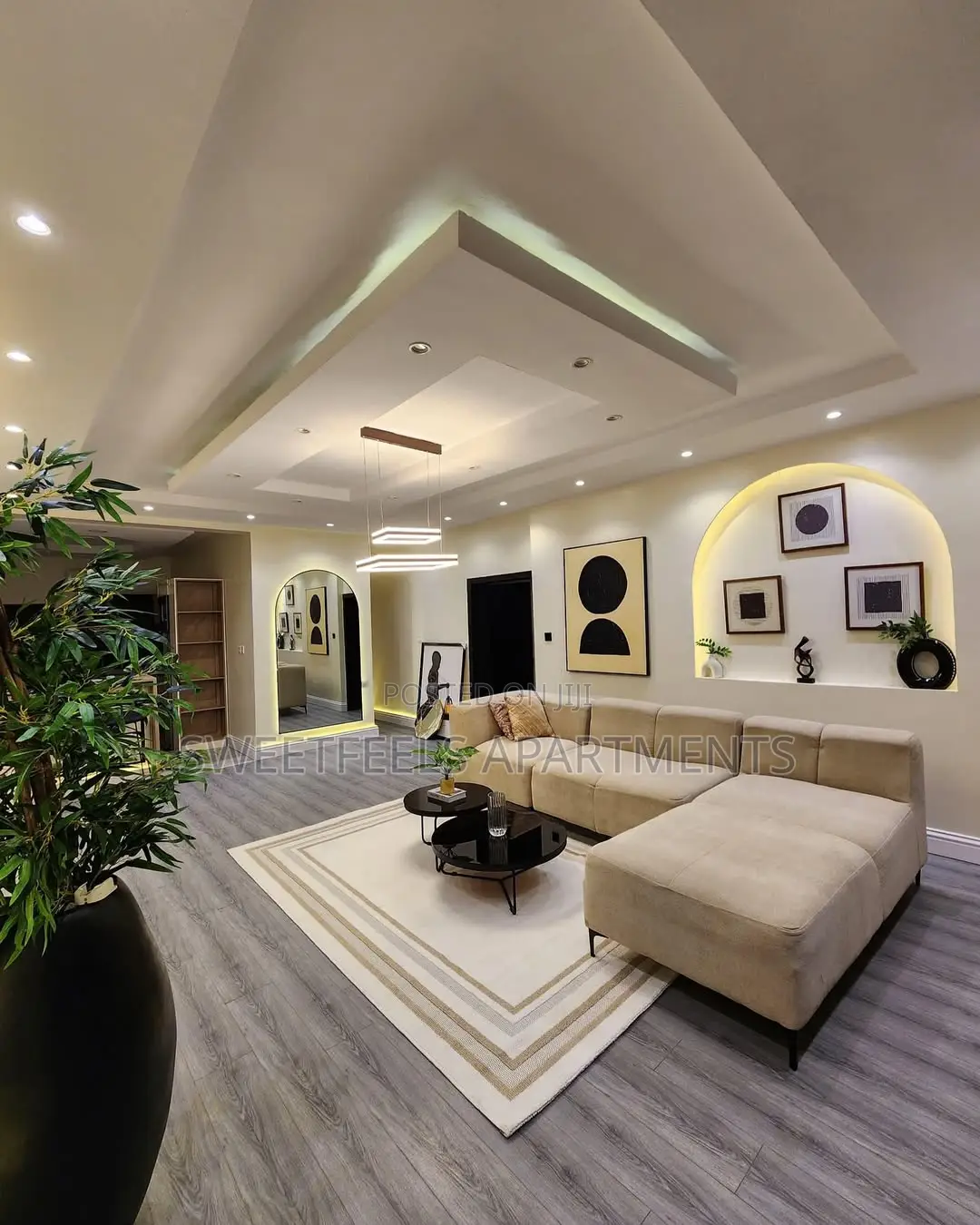 Beige Vibe Luxurious 3 Bedroom Apartment With Swimming Pool and Ps5 in Lekki Phase 1