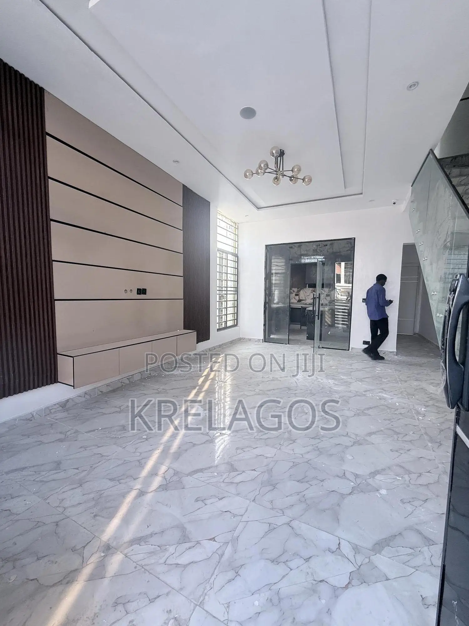 4bdrm Duplex in Ikota for sale in Ikota