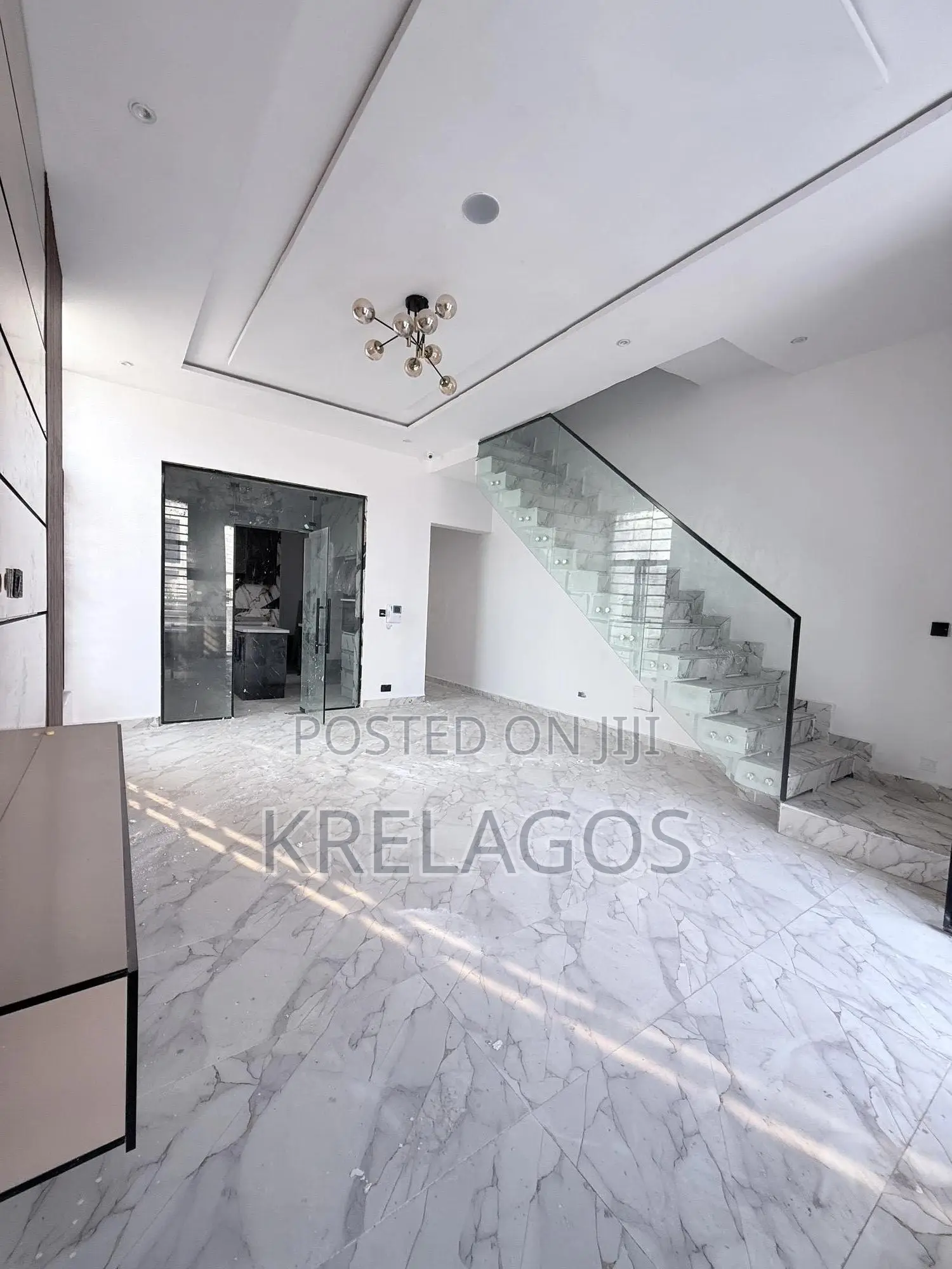 4bdrm Duplex in Ikota for sale in Ikota