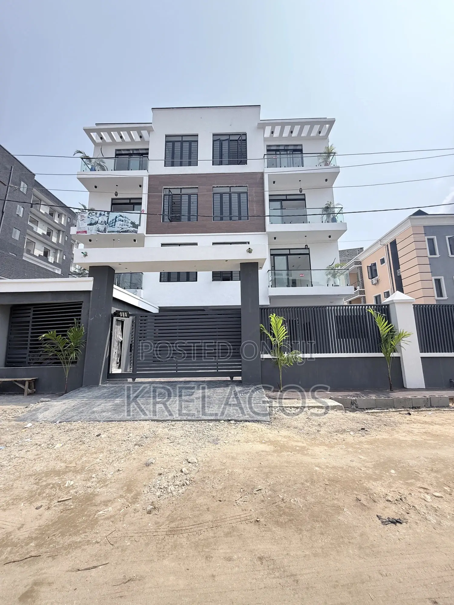 2bdrm Apartment in Lekki, Ikate for sale in Ikate