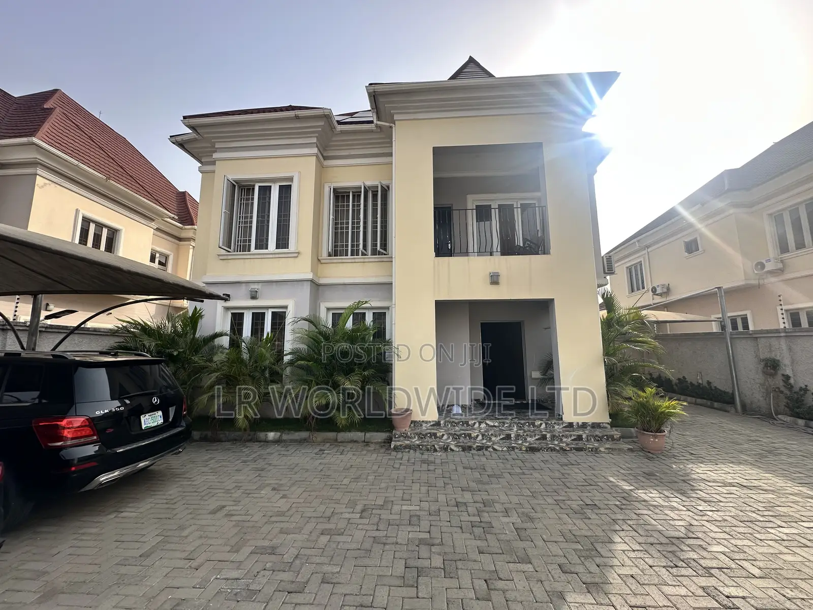 4bdrm Duplex in Lugbe District for sale in Lugbe District
