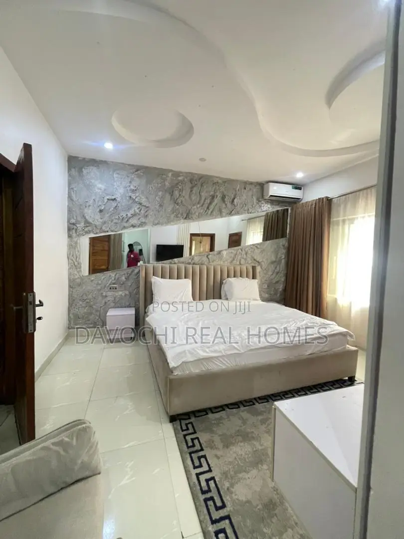 Furnished 3bdrm Duplex in Ikate for rent in Ikate