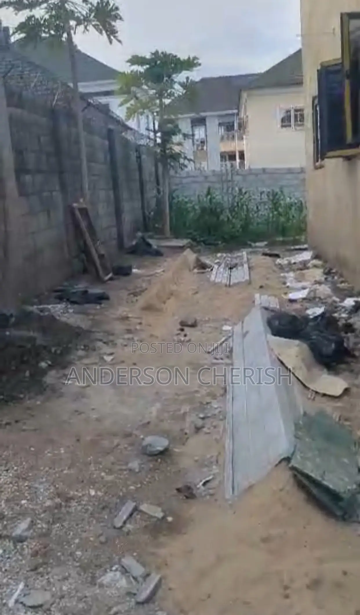 3bdrm Duplex in Life Camp for sale in Life Camp