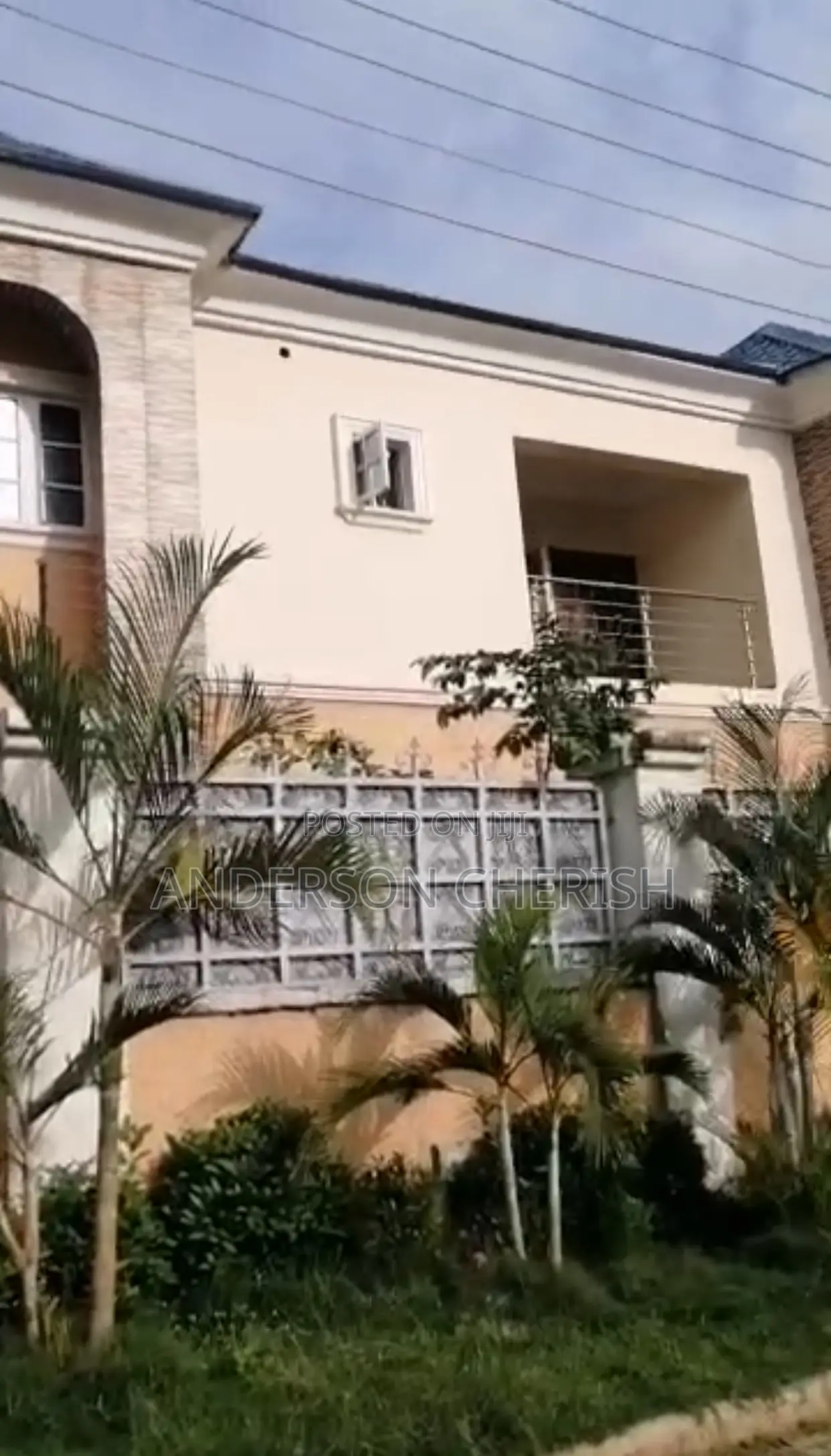 6bdrm Duplex in Life Camp for sale in Life Camp