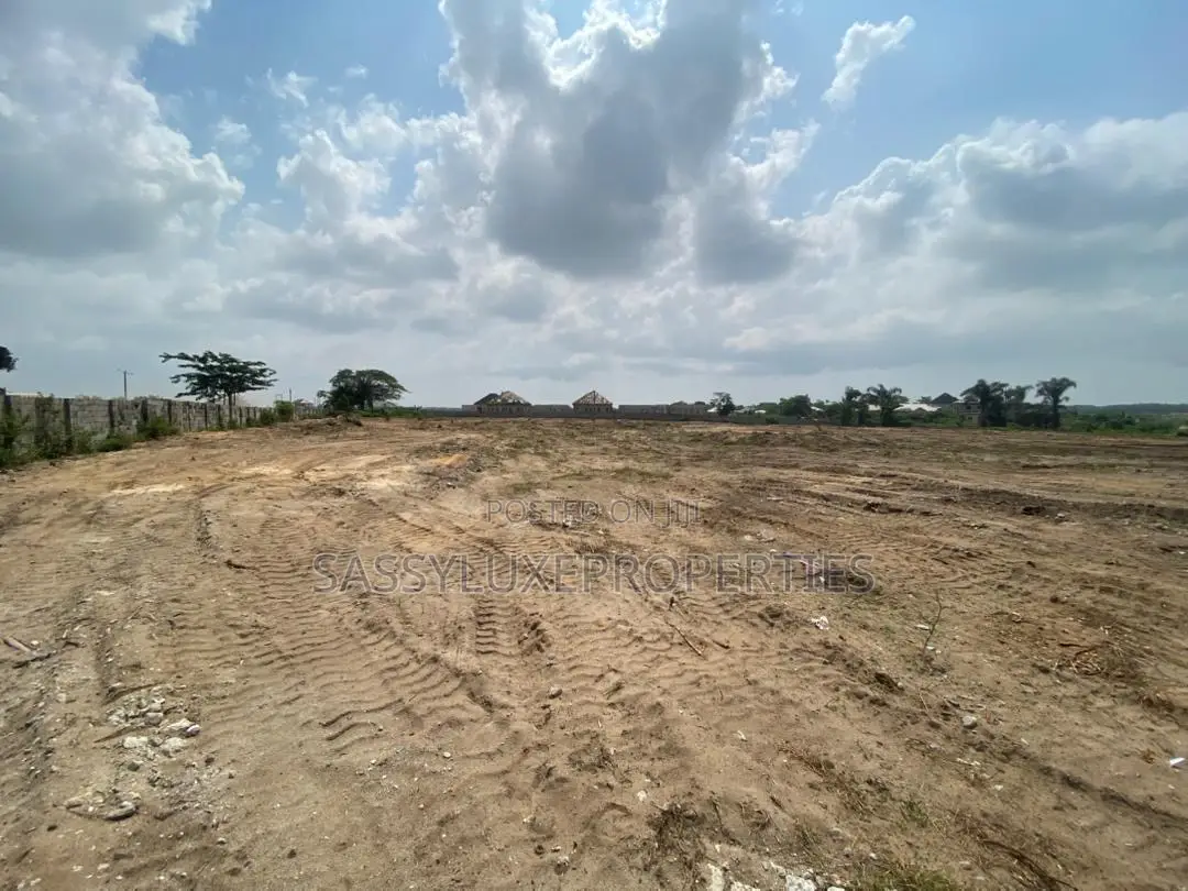 Land for Sale in Elerengbe Ibeju Lekki in Elerangbe