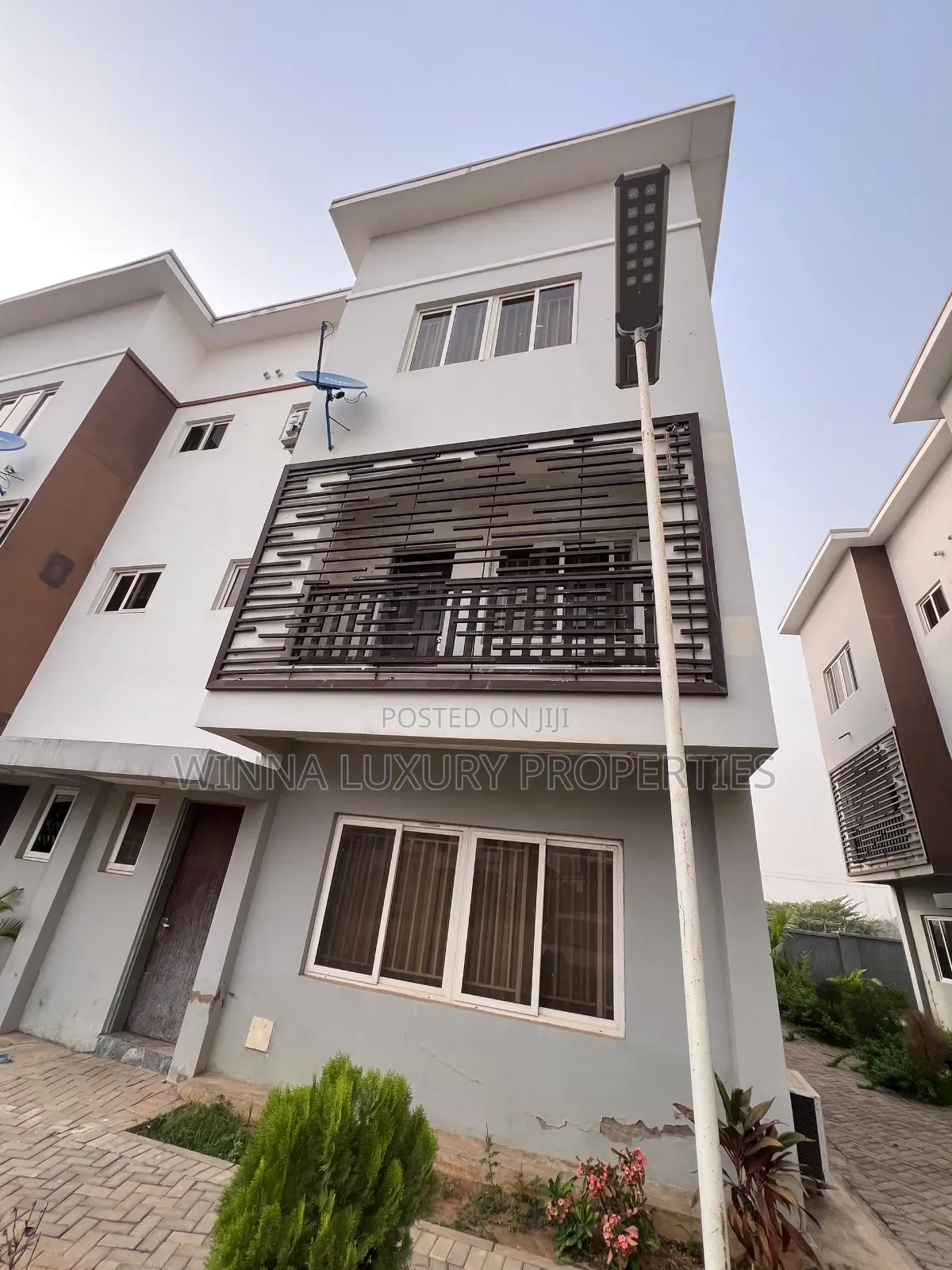 4bdrm Townhouse/Terrace in Durumi for sale in Durumi