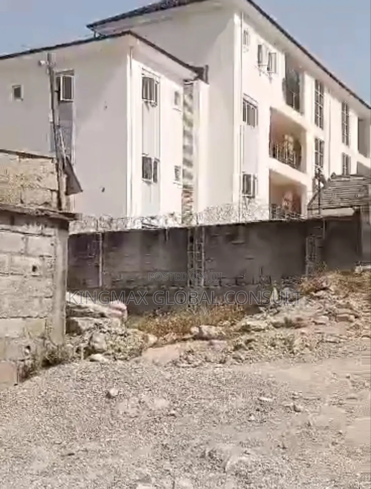 For Sale: Size: 1854sqm Purpose: Residential Title: Fcda Rofo in Karmo