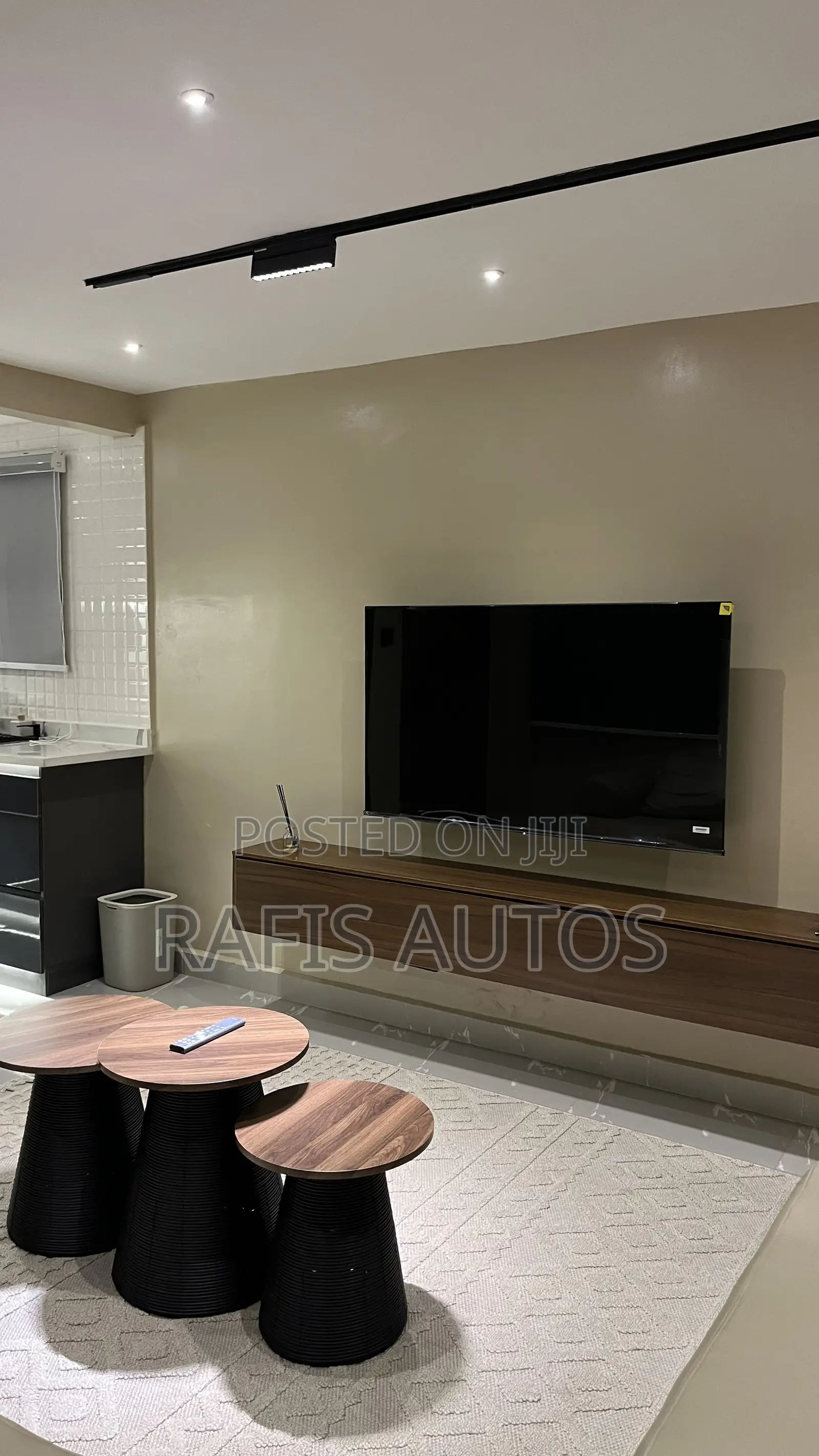 Luxembourg Executive Apartment in Ogunlana