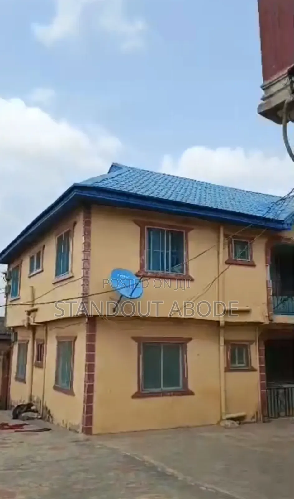 2bdrm Block of Flats in Kokumo Road Alimosho for sale in Alimosho