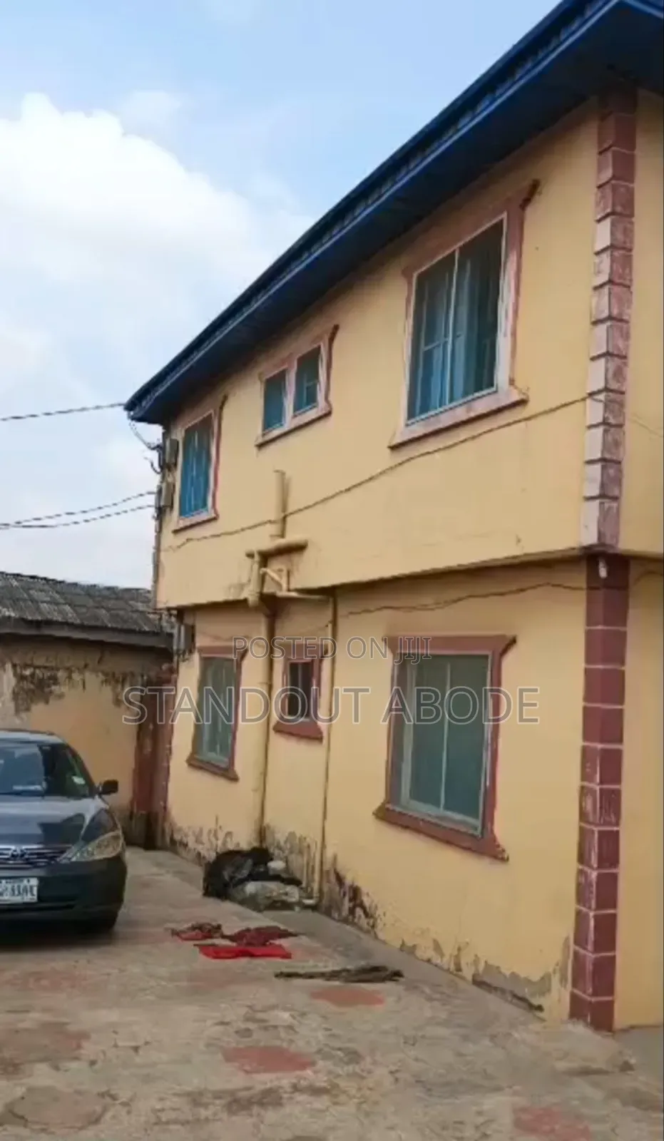 2bdrm Block of Flats in Kokumo Road Alimosho for sale in Alimosho