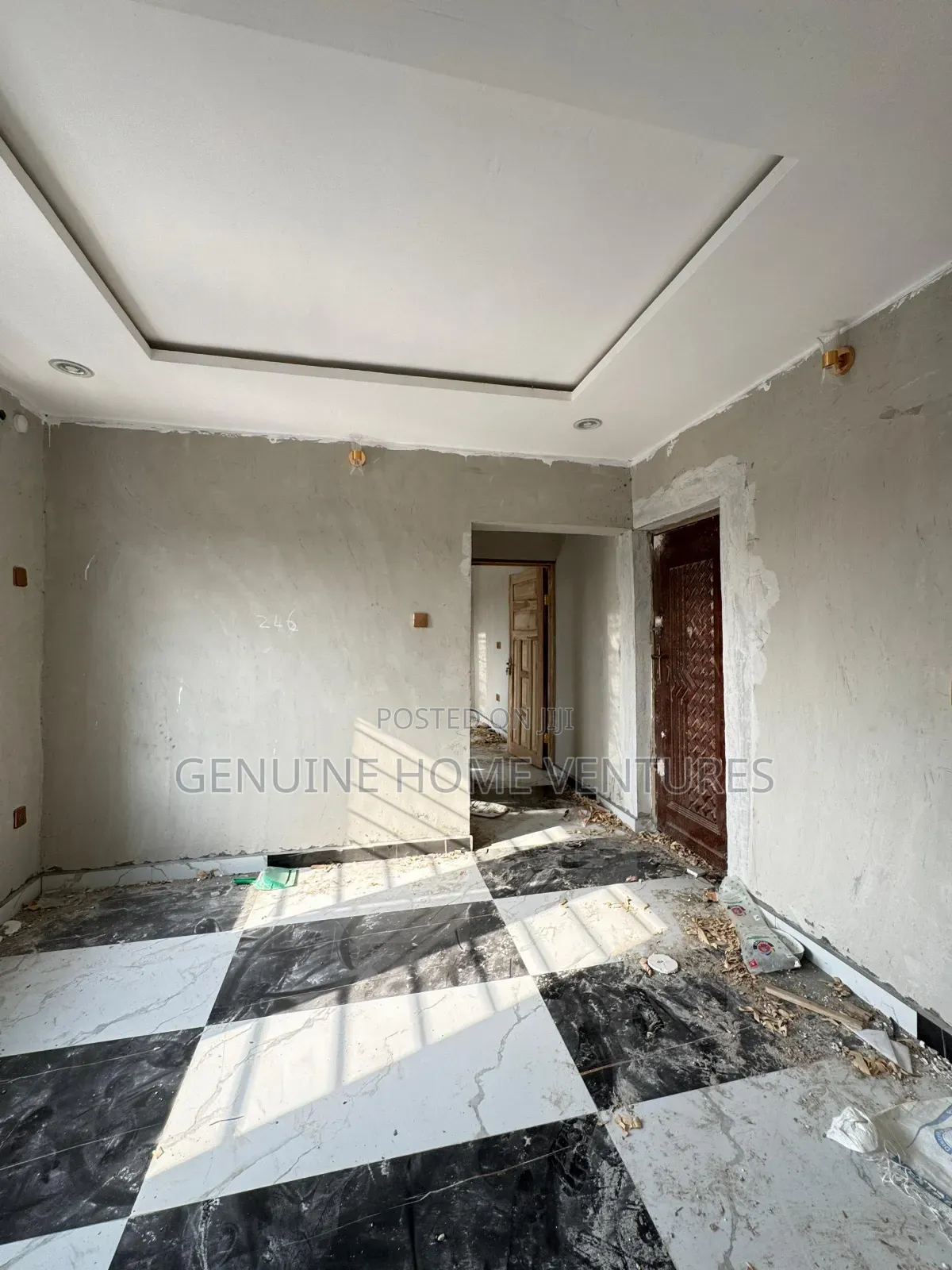 2bdrm Apartment in Surulere for sale in Surulere