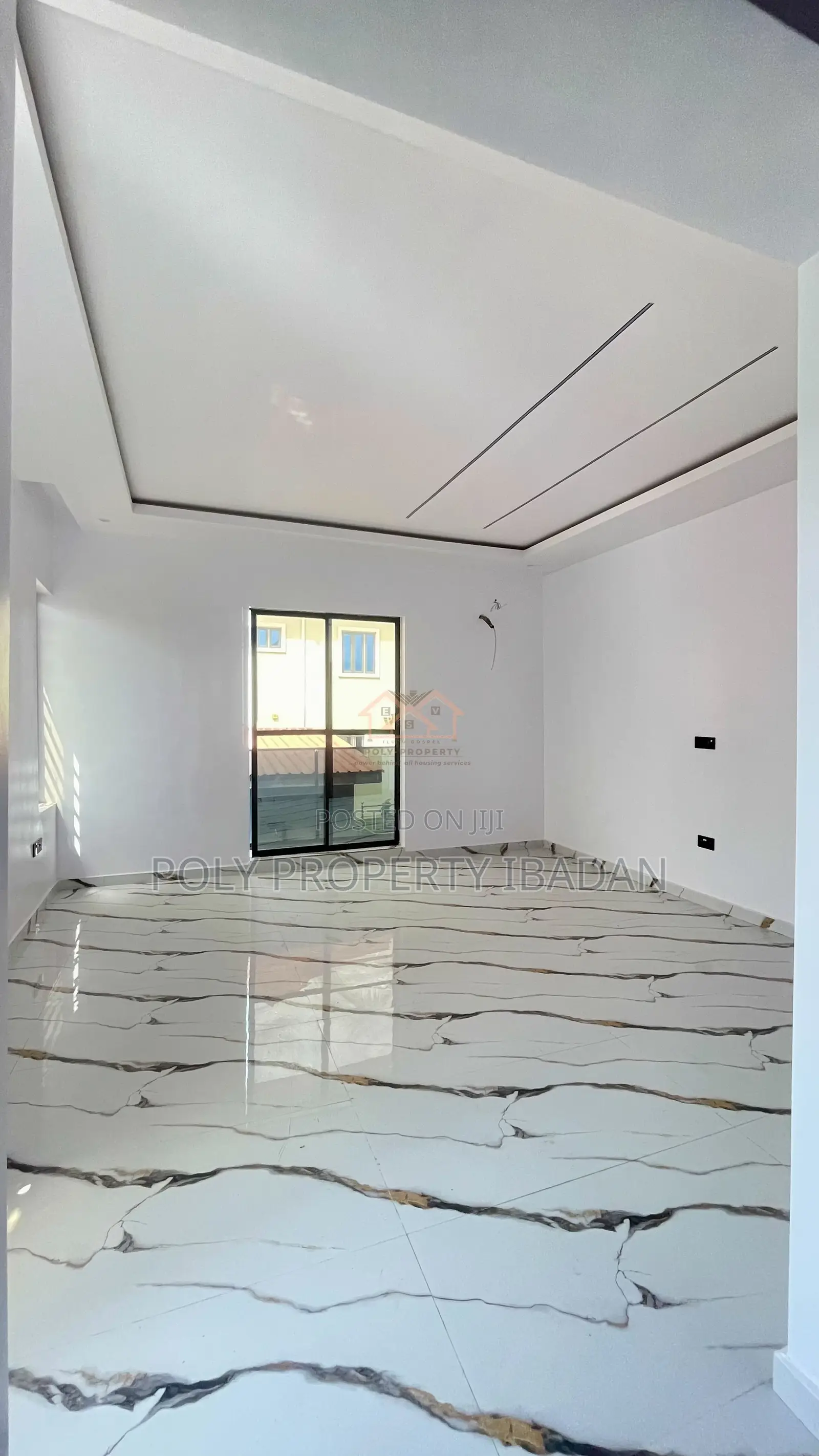 5bdrm Penthouse in Engr Lere Adigun Gra, Ibadan for sale in Ibadan