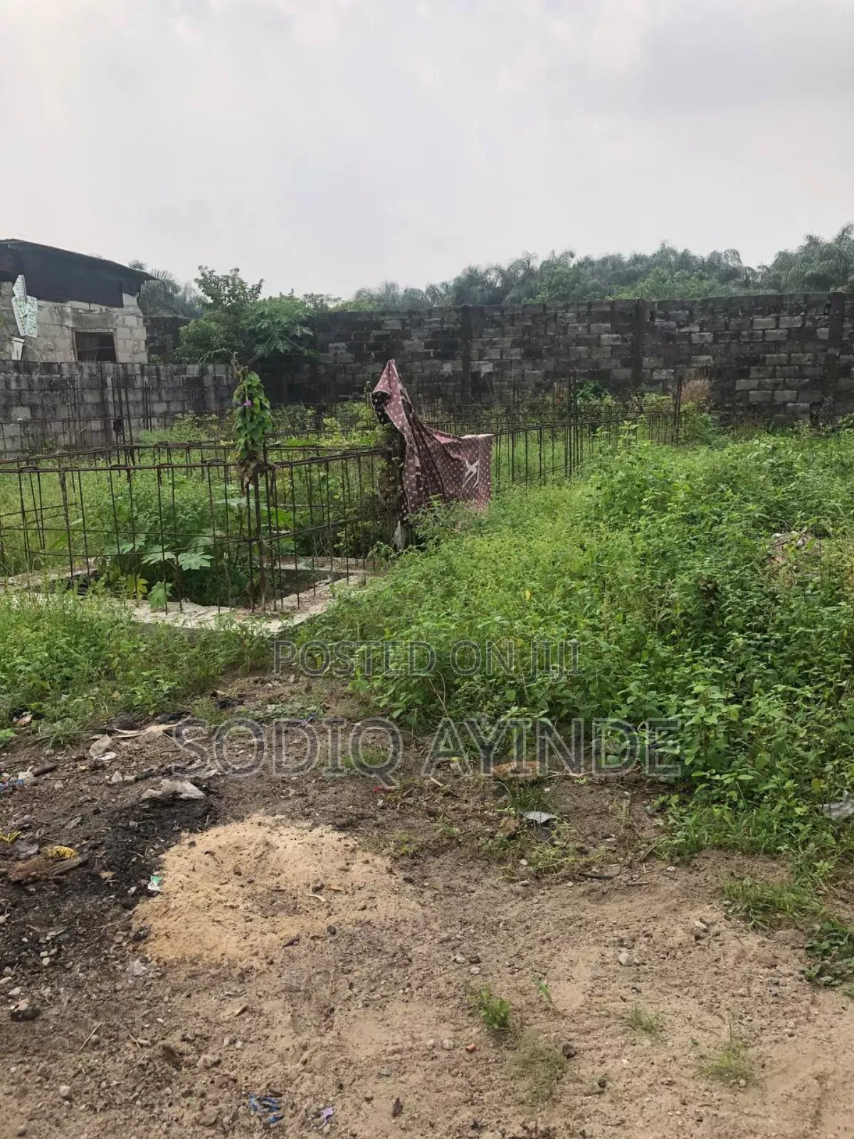 Half Plot of Land Out for Sale in Off Lekki-Epe Expressway