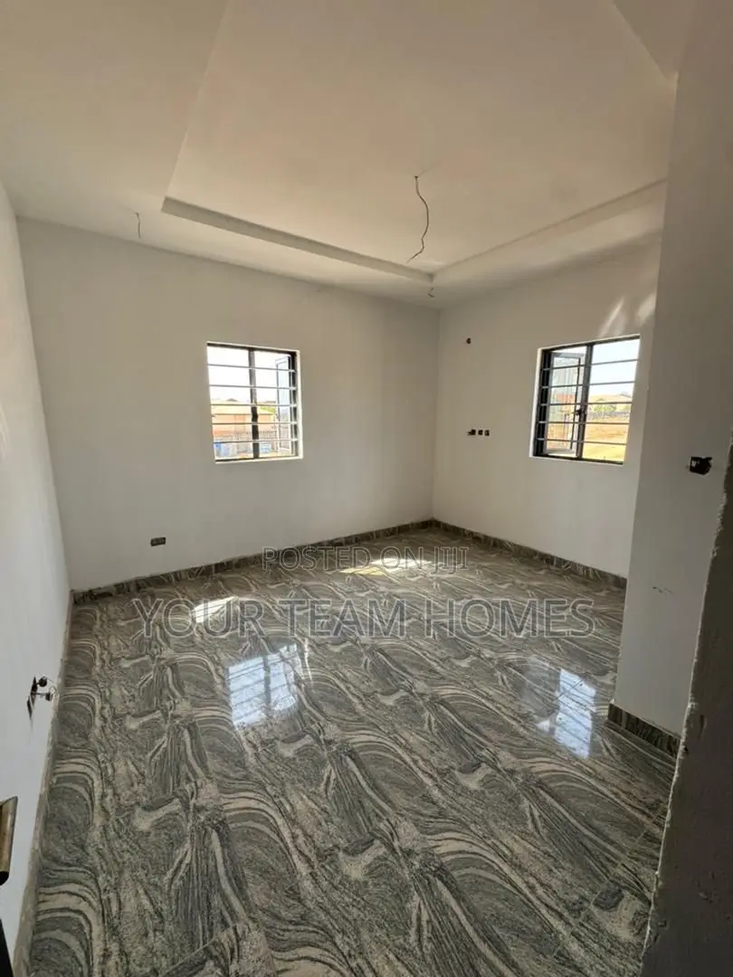 4bdrm Duplex in 69 Road Qwarimpa, Gwarinpa for sale in Gwarinpa