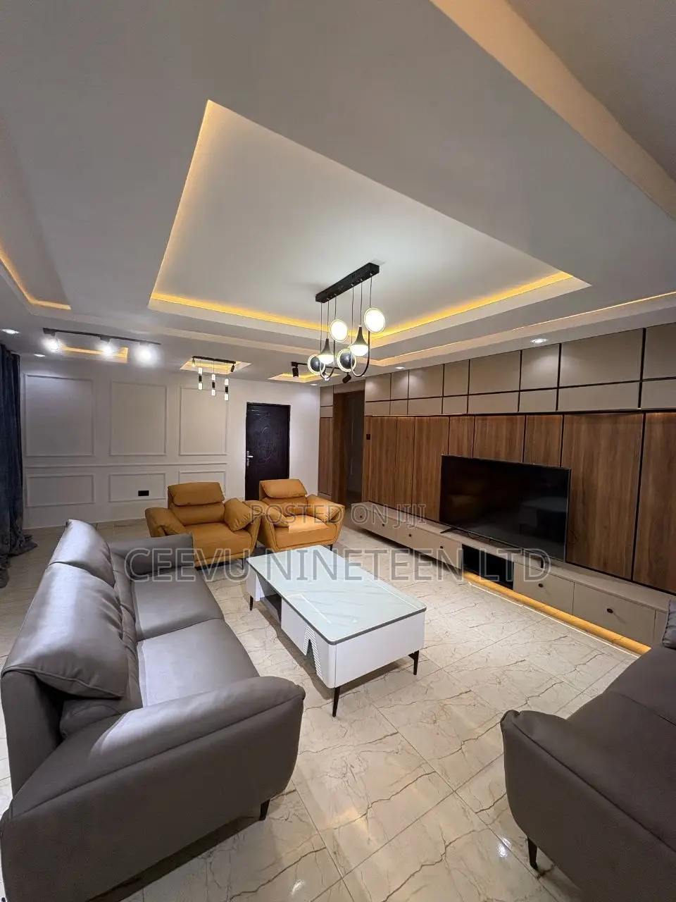 Serviced 2 Bedroom Shortlet Apartment, 24/7 Light, WiFi, Apo Abuja in Apo Resettlement