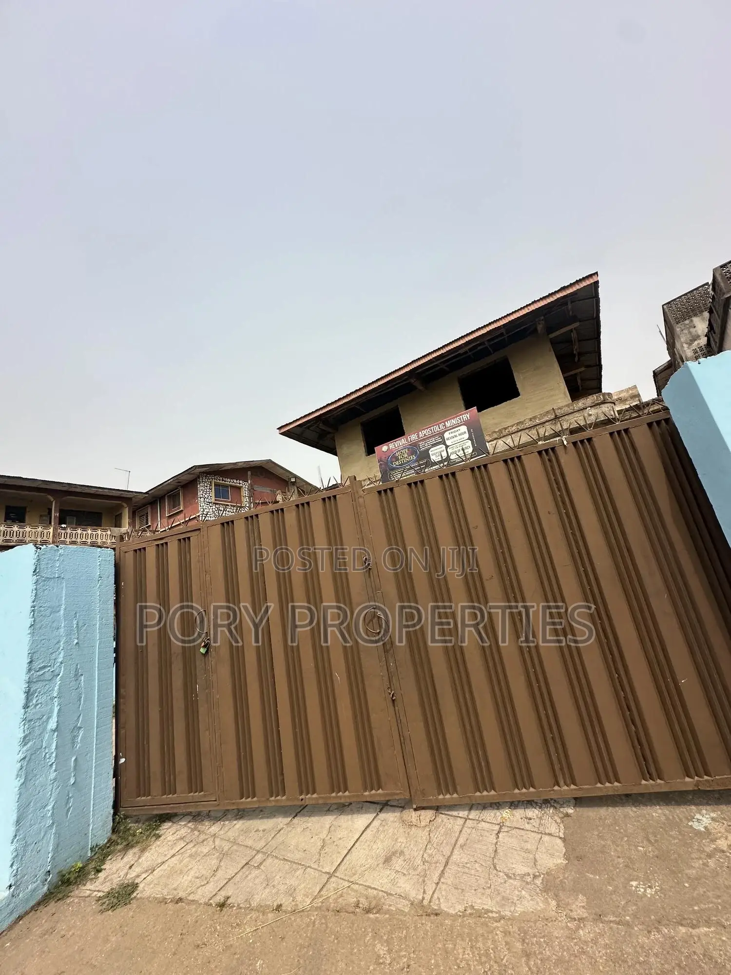 Commercial House for Sale in Eleyele