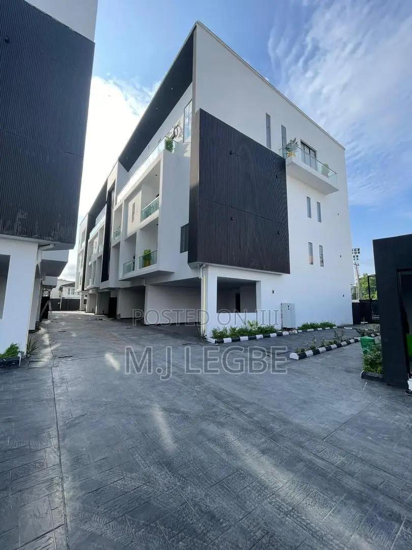 4bdrm Duplex in Ikate, Lekki for sale in Lekki