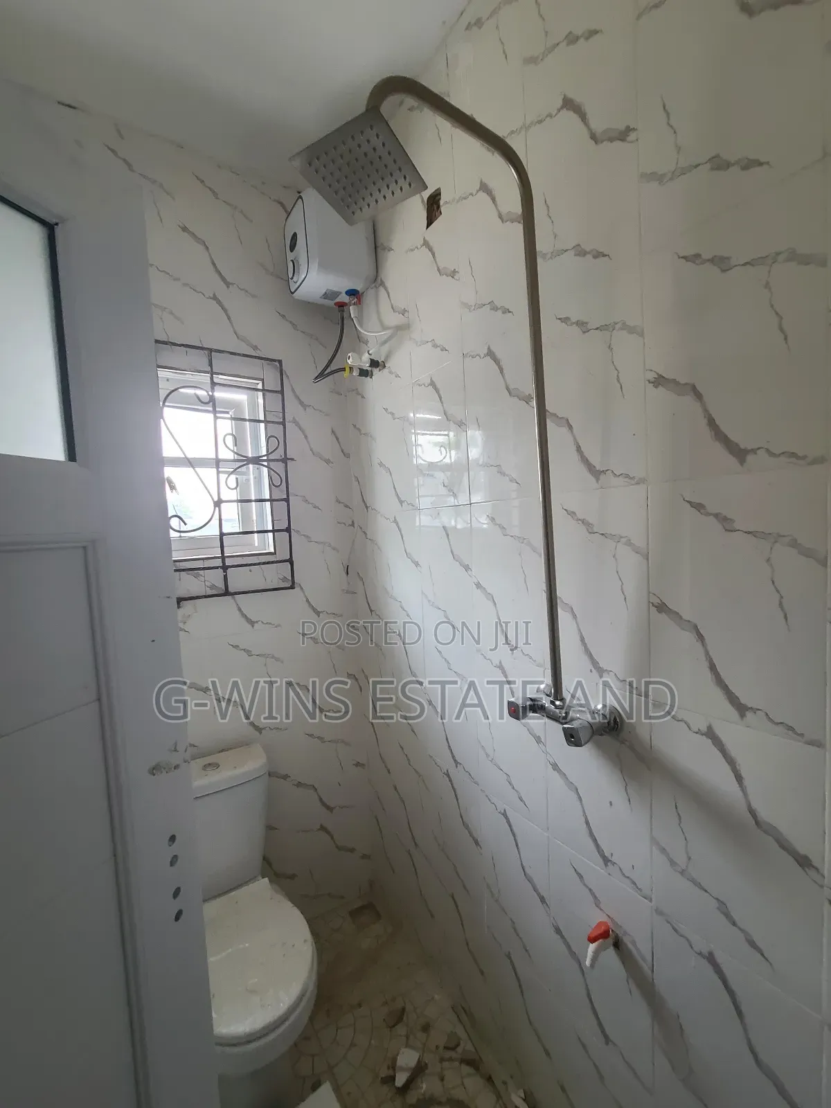 2bdrm Apartment in Okhuoromi Off, Benin City for rent in Benin City