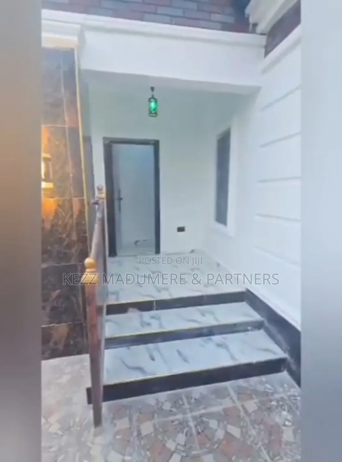 3bdrm Bungalow in Iretta Off Onitsha, for sale in Owerri