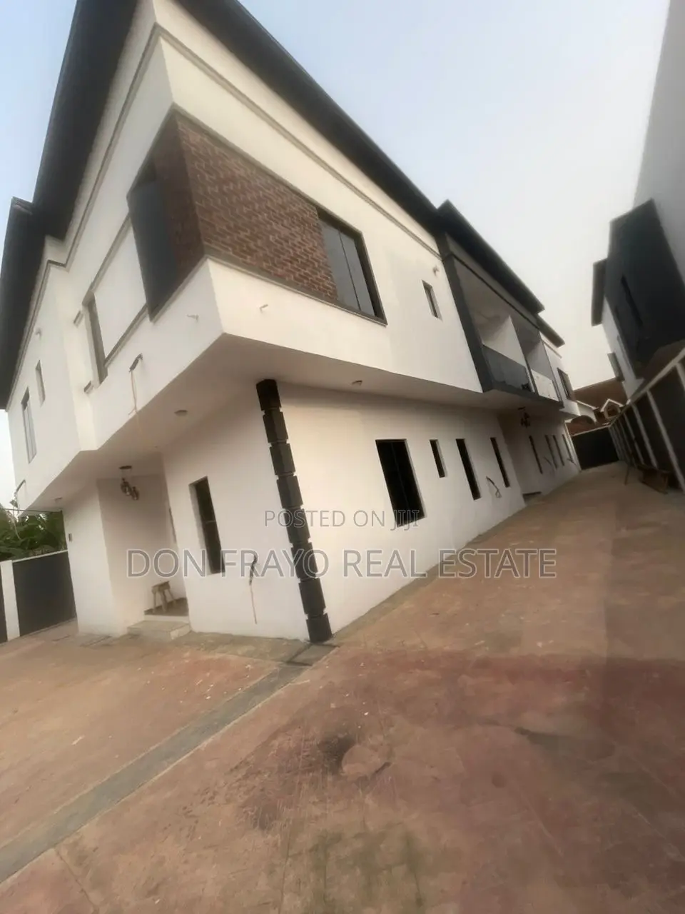 4bdrm Duplex in Ikolaba Gra, Agodi for sale in Agodi
