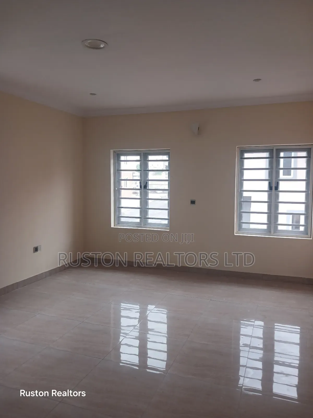 4bdrm Duplex in Ibadan for sale in Ibadan