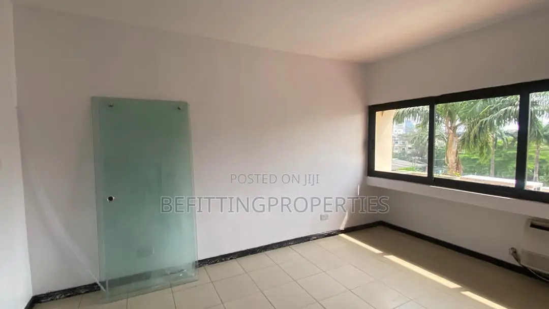 3bdrm Block of Flats in Victoria Island for rent in Victoria Island