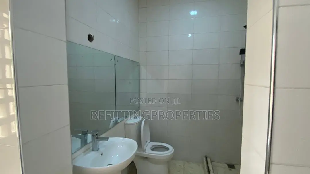 3bdrm Block of Flats in Victoria Island for rent in Victoria Island