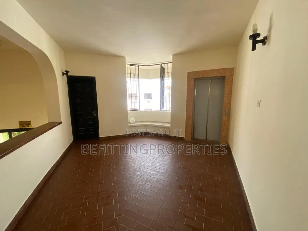 3bdrm Block of Flats in Victoria Island for rent in Victoria Island