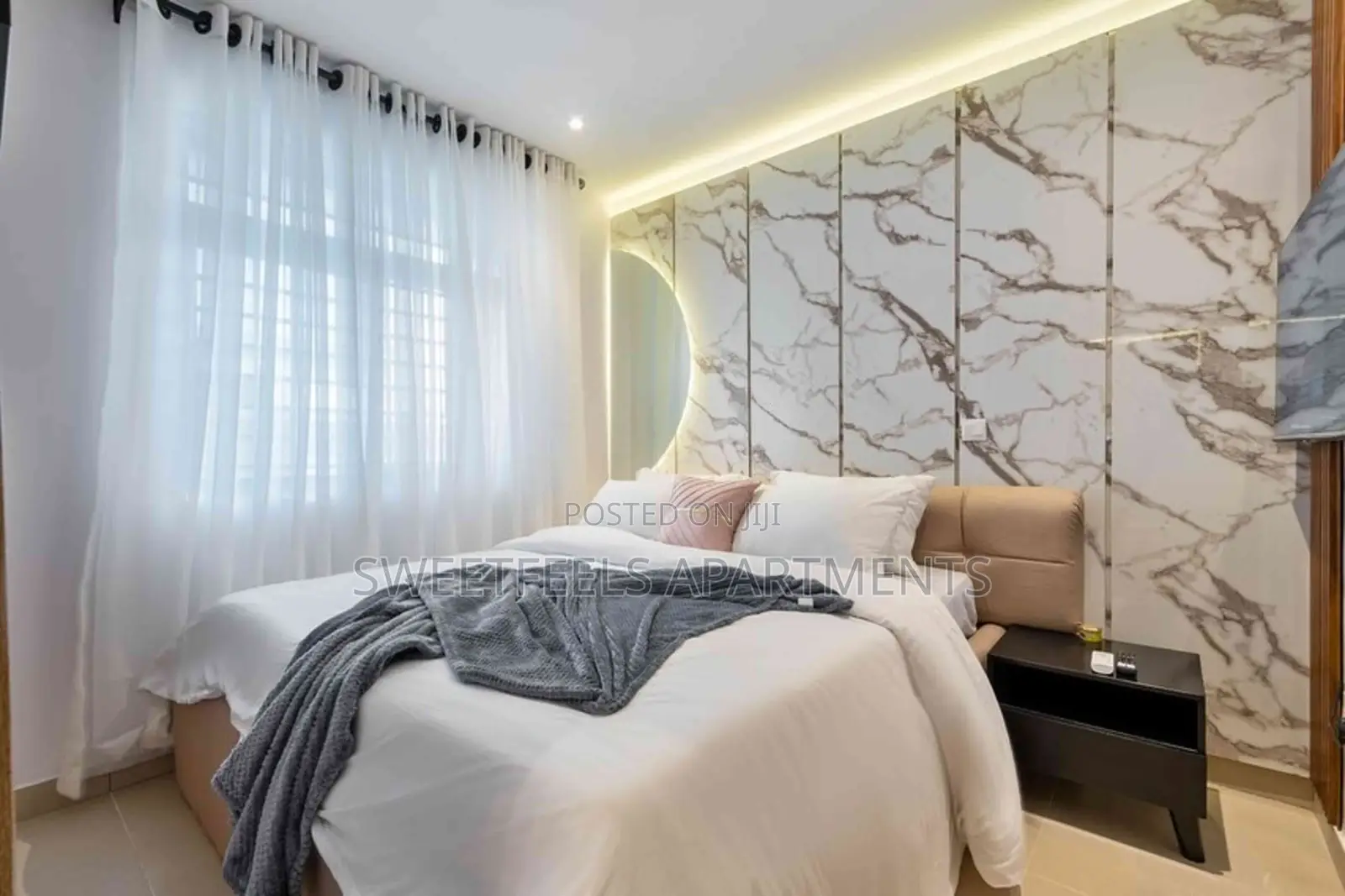 Cozy 1 Bedroom Apartment With Ps5 in Victoria Island Extension