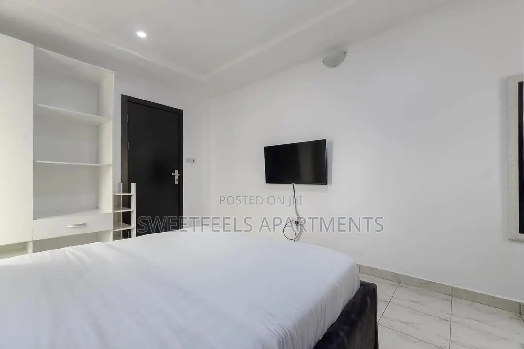 Avante Stylish 3 Bedroom Duplex Swimming Pool and a Balcony Space in Lekki Phase 1