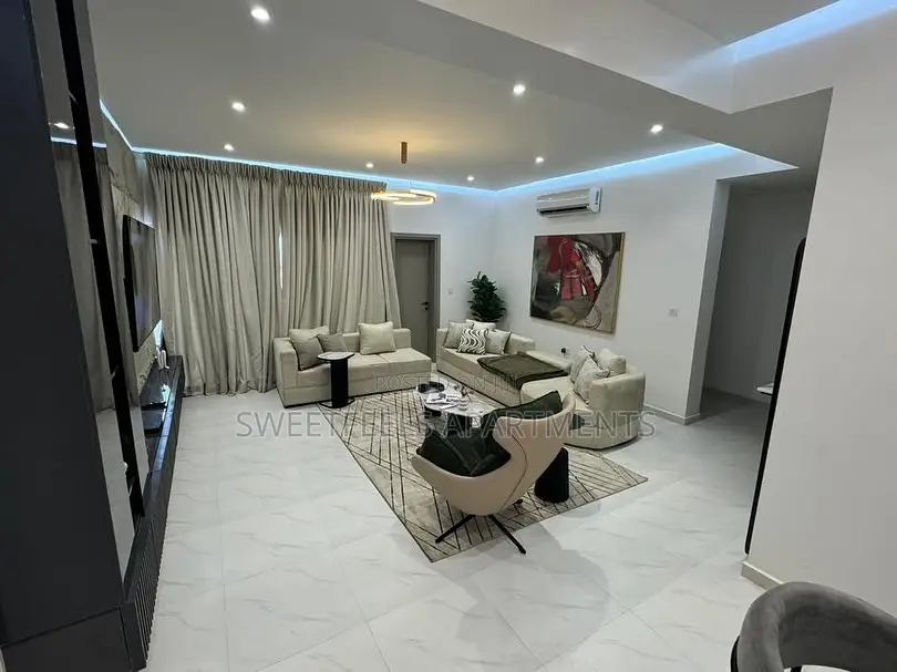 Luxurious 3 Bedroom Apartment With Balcony Space in Victoria Island Extension