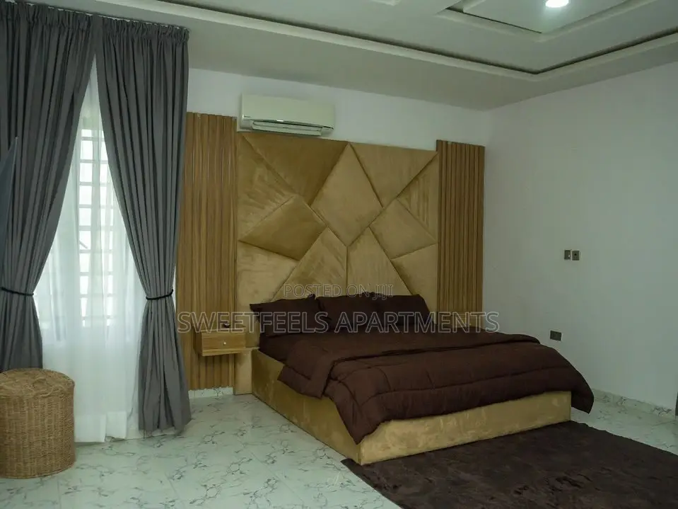 Exquisite Luxe 2 Bedroom Apartment With Snooker and Chess Board in Ikate