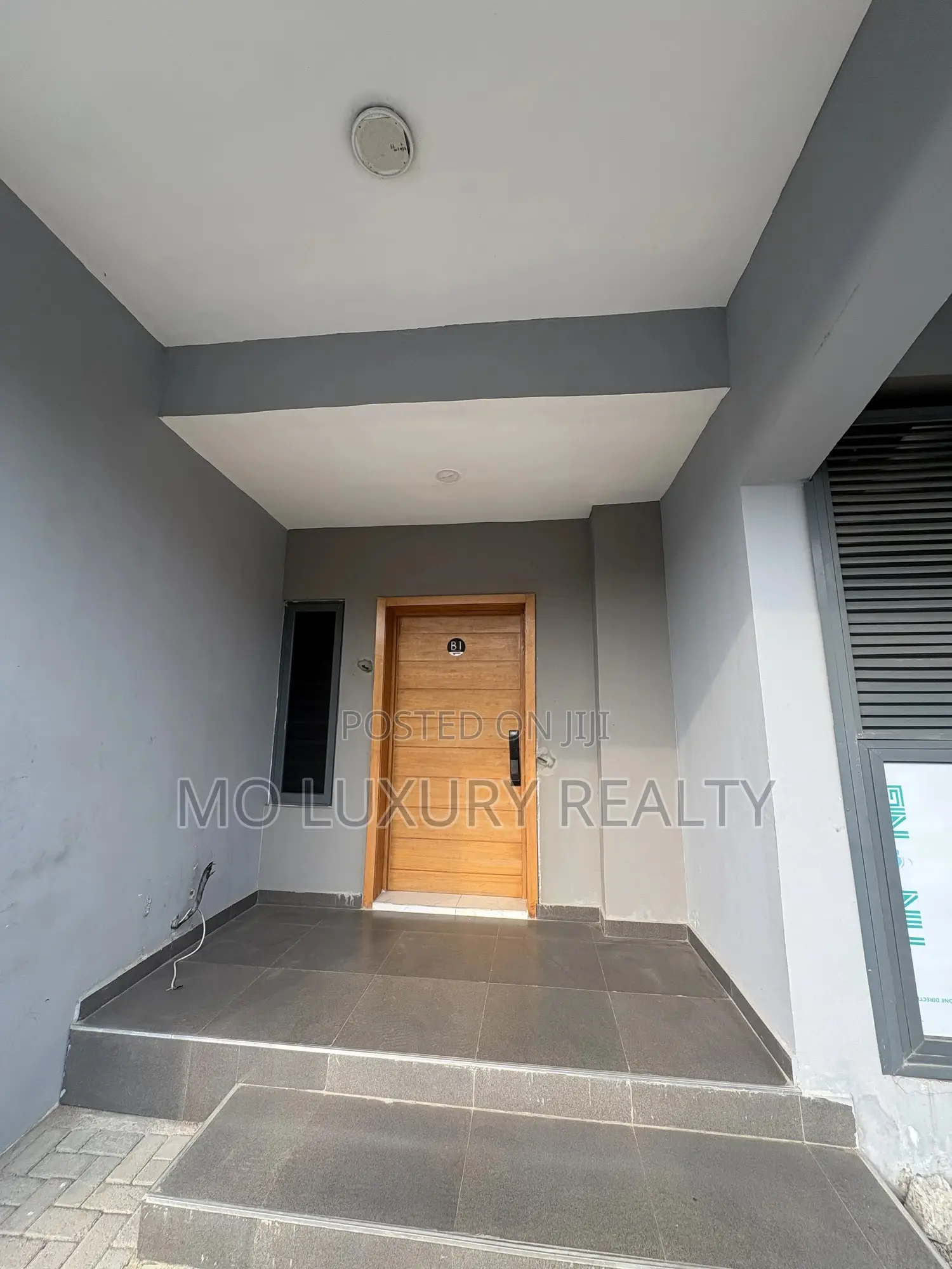 3bdrm Apartment in Ikate for sale in Ikate