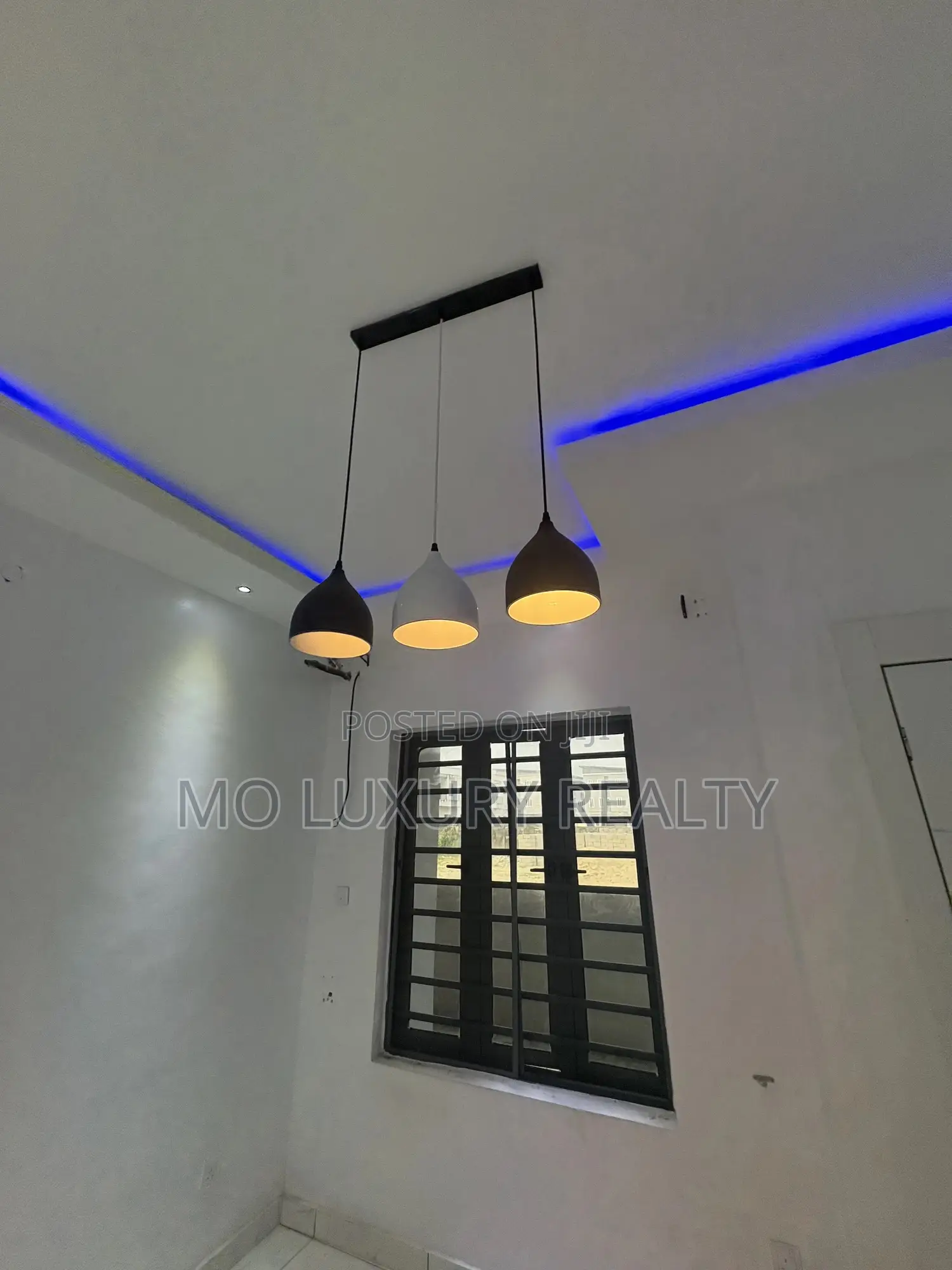 3bdrm Apartment in Ikate for sale in Ikate