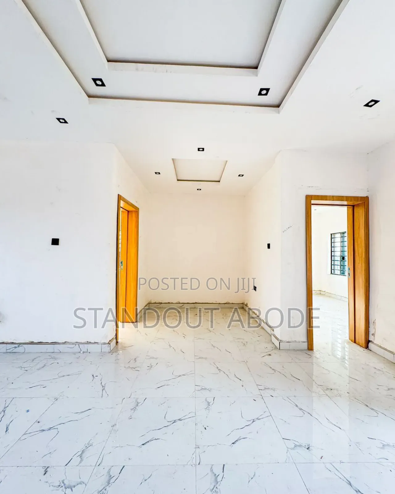 2bdrm Apartment in In A Secure Location, Yaba for sale in Yaba
