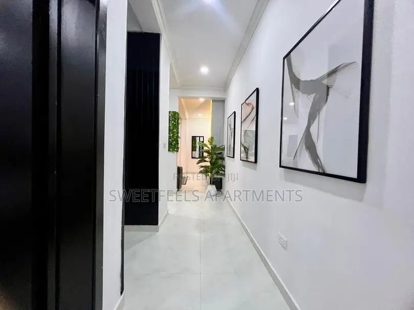 Luxurious 2 Bedroom Apartment With Ps5 in Ikate