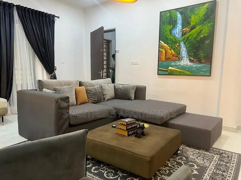 Luxurious 2 Bedroom Apartment With Ps5 in Ikate