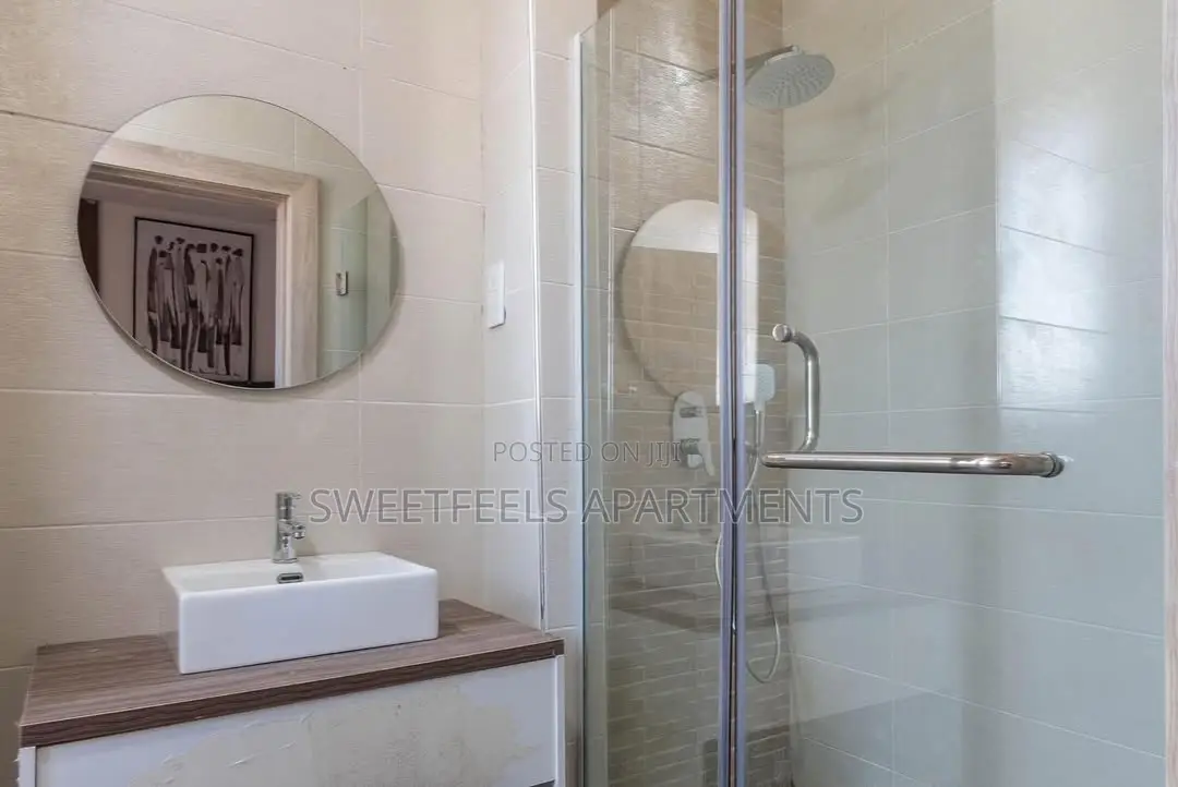 Luxury Two Bedroom Apartment With Ps5 and Pool in Lekki Phase 1