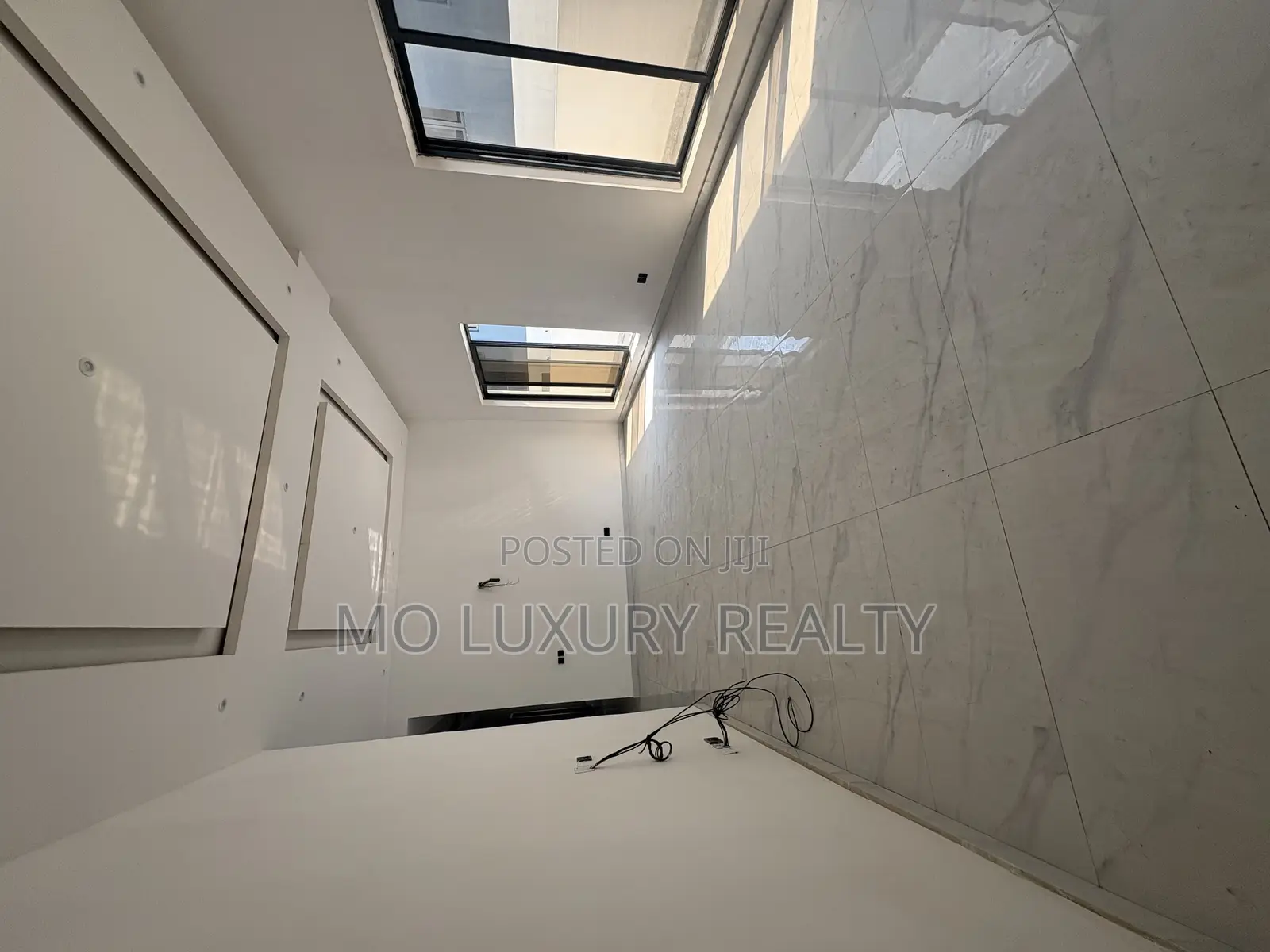 4bdrm Apartment in Abisogun Estate, Victoria Island Extension for rent in Victoria Island Extension