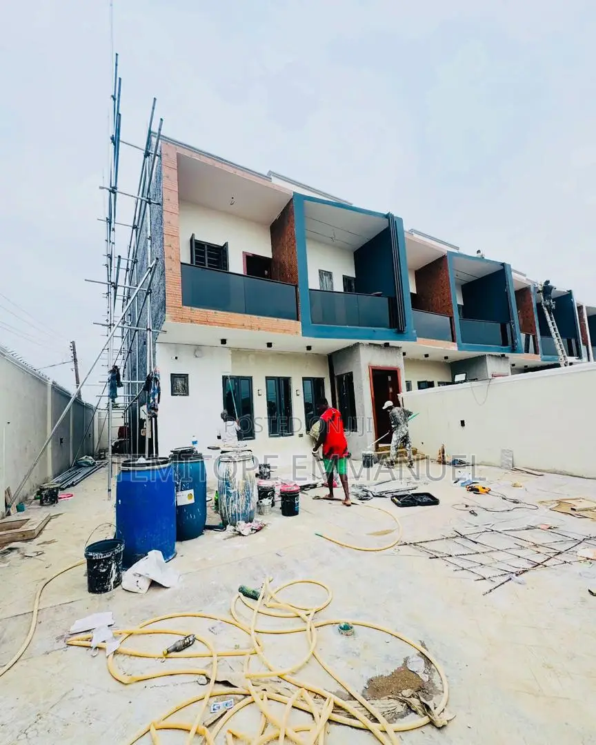 Furnished 3bdrm Duplex in New Oko Oba for sale in New Oko Oba