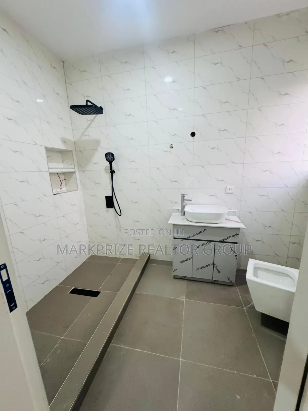 5bdrm Duplex in Ojodu Berger for sale in Berger
