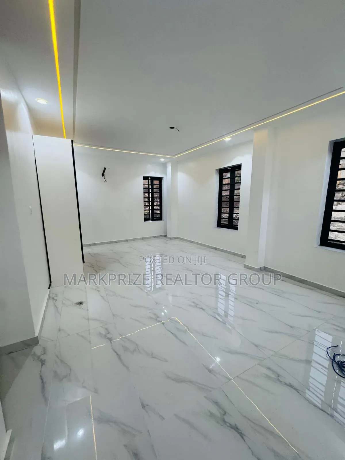 5bdrm Duplex in Ojodu Berger for sale in Berger